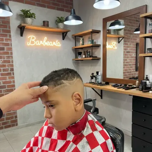 Corte infantil na Black Lion Barbearia